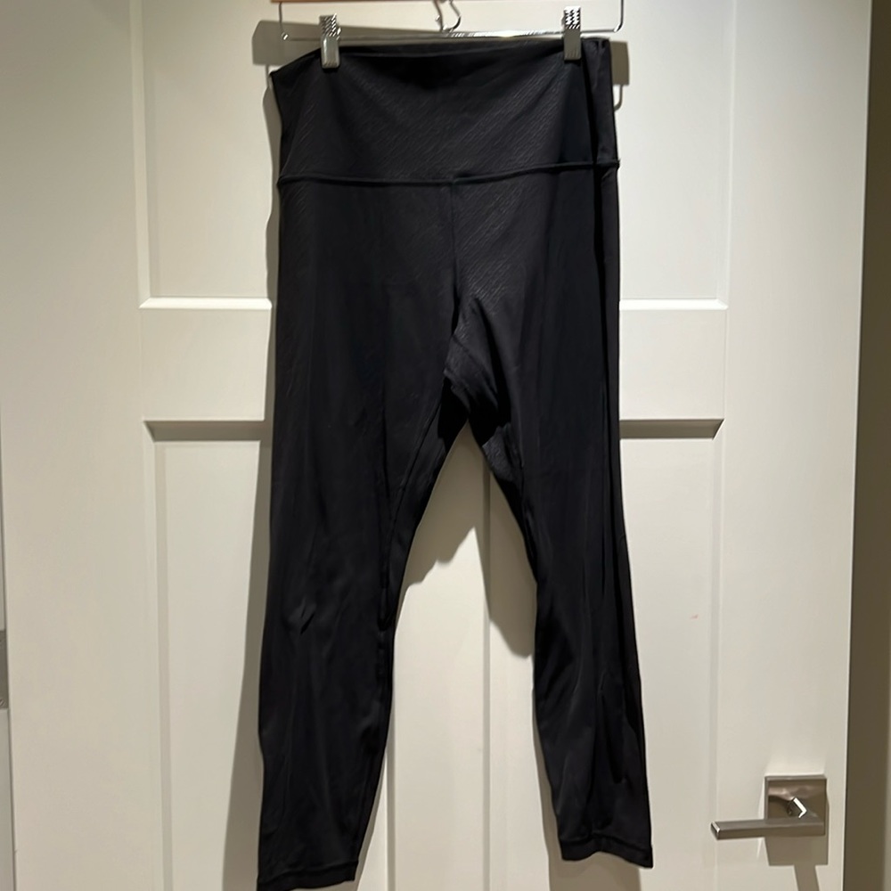 Lululemon align 25”